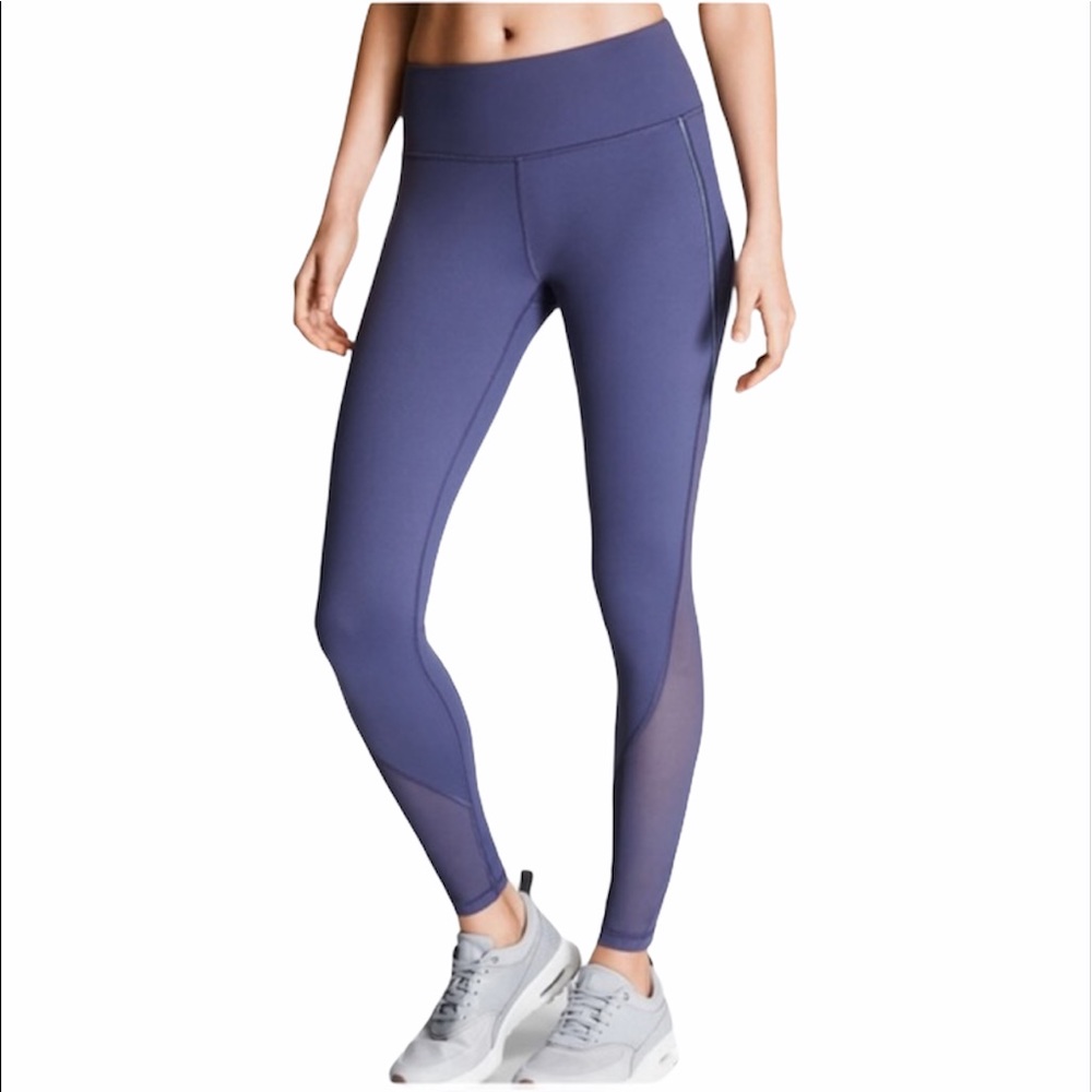 Victoria’s Secret Knock out leggings